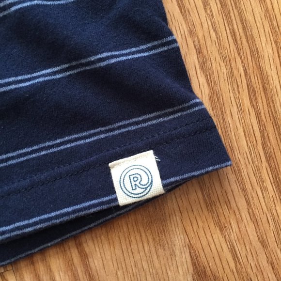 🍇5 for 50🍇 Marine Layer Navy Blue Striped Short Sleeve Tee - Picture 4 of 9